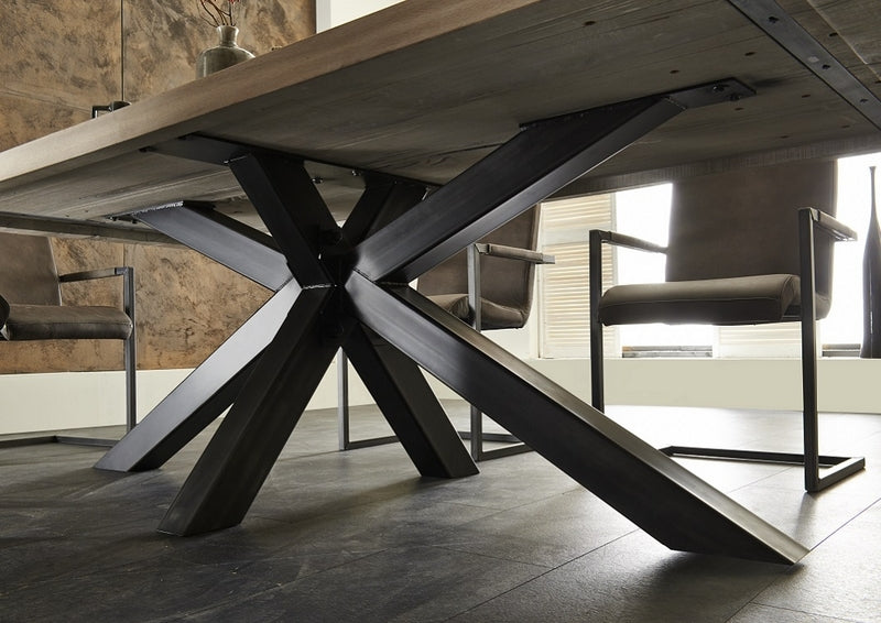 Esstisch Eiche Tischplatte, Industriedesign Tisch Massiv-Eiche Gestell Metall, Maße 300 x 100 cm