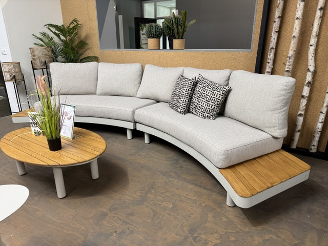 Lounge weiß, Lounge Set zwei Gartensofas, ein Gartencouchtisch, ein Beistelltisch weiß-braun