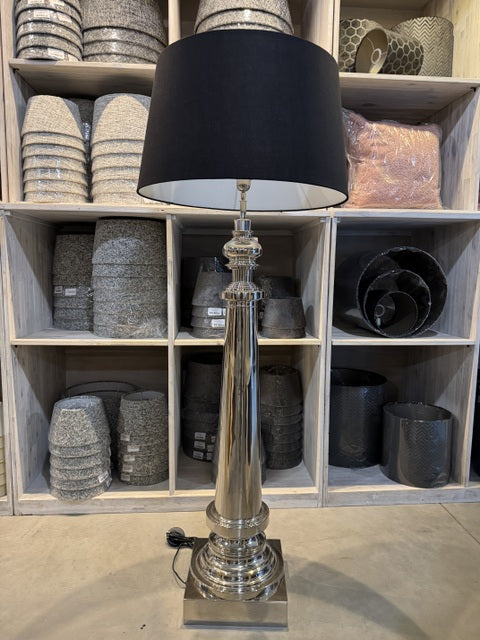 Stehlampe Silber, Stehleuchte mit schwarzem Lampenschirm,  Höhe 134 cm