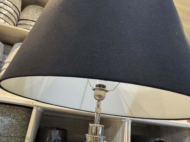 Stehlampe Silber, Stehleuchte mit schwarzem Lampenschirm,  Höhe 134 cm