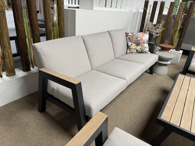 Set 4 teiliges Loungesofa anthrazit-Holzoptik, 2xGartensessel anthrazit outdoor Couchtisch, Garten-Couchtisch anthrazit, Lounge anthrazit Aluminium-Gestell