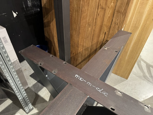 Tischbeine Spider Metall, Tischgestell Metall,  Tischfuß Metall, Breite 120 cm