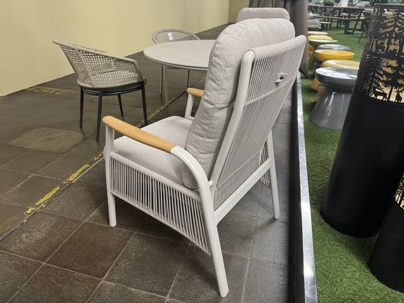 Gartensessel beige gepolstert