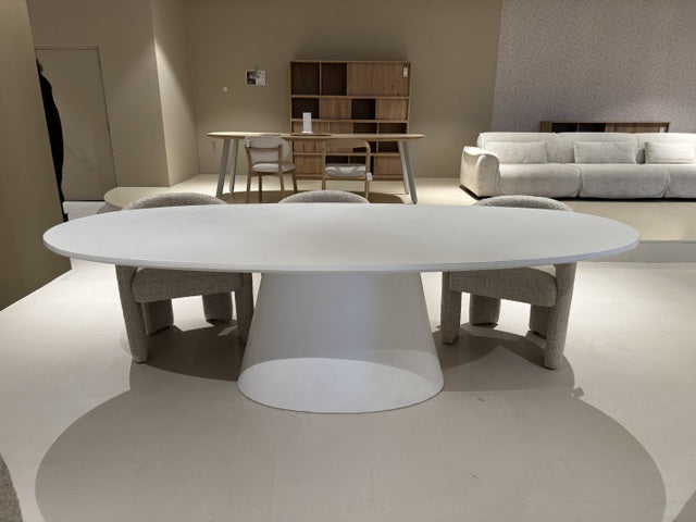 Esstisch weiß oval, ovaler Esstisch weiß, Tisch weiß. Länge 200 cm