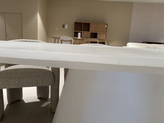 Esstisch weiß oval, ovaler Esstisch weiß, Tisch weiß. Länge 200 cm