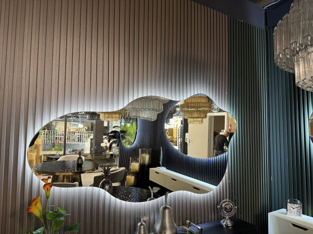 Wandspiegel Wolke mit LED Hintergrundbeleuchtung, Spiegel LED Beleuchtung, Breite 160 cm