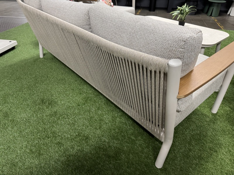 Garten-Loungeset weiß-beige, 4er Set Gartentisch beige mit Gartensofa beige, Gartensessel beige