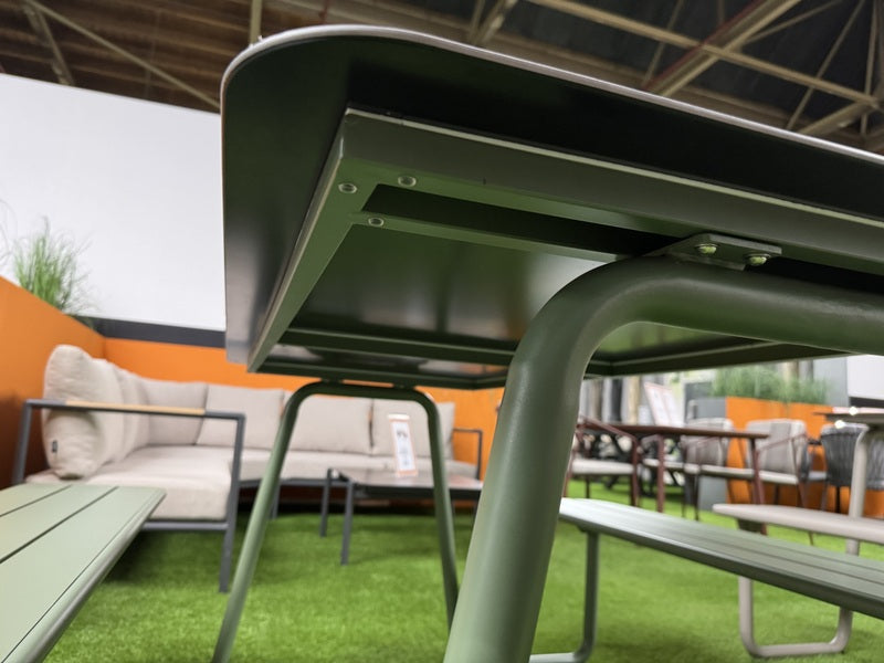 Picknicktisch grün mit Sitzbank, Gruppensitzbank grün mit Tisch, Gastro Tisch-Sitzbank grün, Länge 150 cm