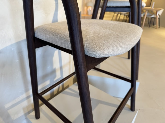 Barstuhl braun Holz-Gestell, Sitzhöhe 75 cm