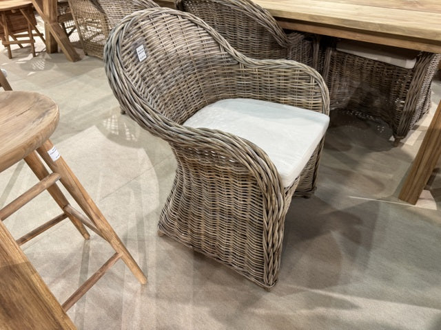 Rattanstuhl Landhaus, Gartenstuhl Rattan mit Kissen