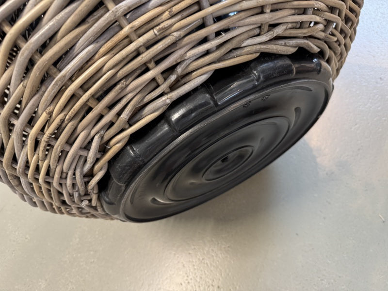 Blumentopf Rattan rund, runder Rattan Pflanzentopf, Durchmesser 69 cm
