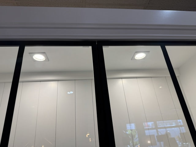 Vitrinen weiß Eiche, Geschirrschrank weiß Holz Eiche, Breite 125 cm