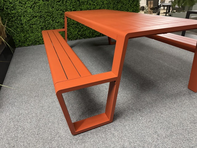 Picknick-Sitzgruppe rot, Picknicktisch mit Sitzbank Metall