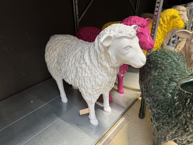 Schaf weiß Skulptur, Deko-Schaf weiß, Schaf Kunstobjekt, Höhe 60 cm