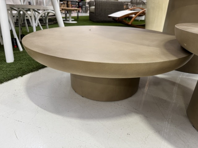 Garten-Couchtisch taupe, Gartentisch taupe Beton, Couchtisch taupe Beton, Durchmesser 90 cm