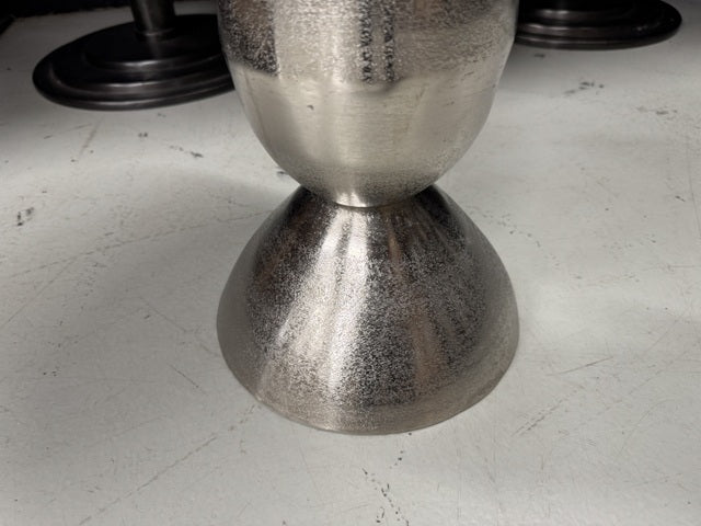 Beistelltisch rund Silber, runder Metall-Beistelltisch Alu, Durchmesser 29 cm