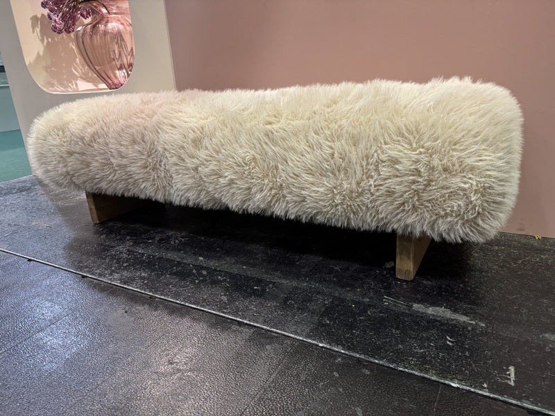 Sitzbank beige Felloptik, Bettbank Schaffelloptik, Breite 140 cm