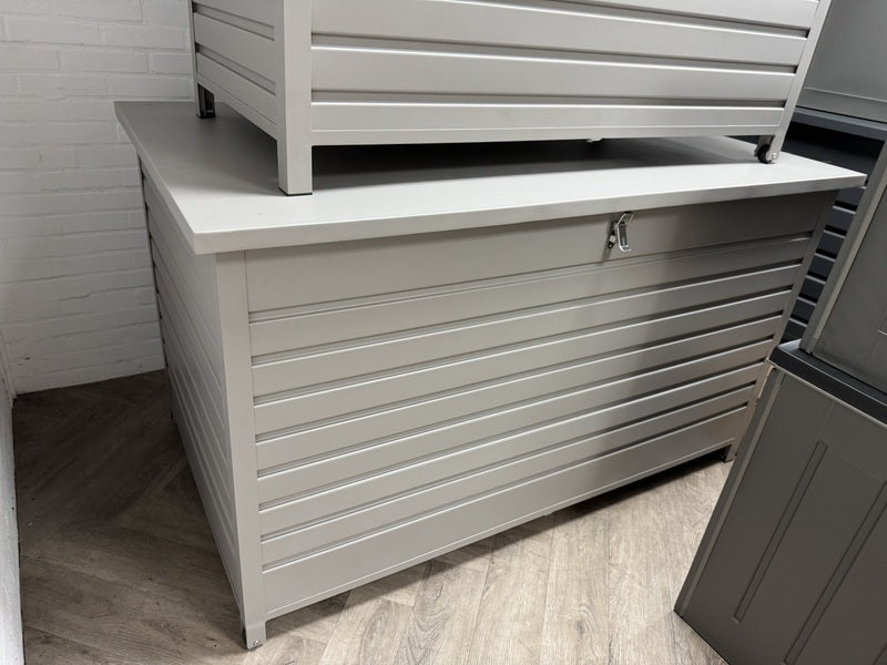 Gartentruhe taupe Metall, Kissenbox taupe Metall, Metall Gartenbox XXL taupe, Breite 155 cm