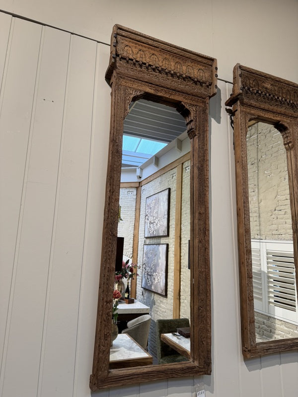 Altholz-Wandspiegel braun, Wandspiegel handgeschnitztes Altholz , Höhe 140 cm