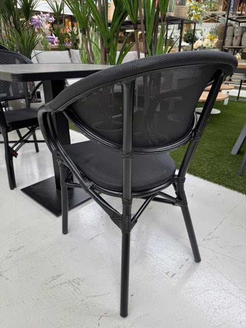 Gartenstuhl schwarz, Stuhl für ein Bistrotisch