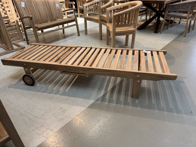 Gartenliege Teakholz, Sonnenliege mit Beistelltisch