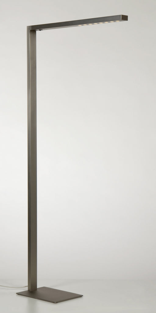 Moderne Stehleuchte in Nickel/Chrom