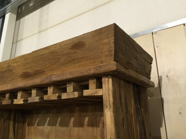 Weinschrank aus Massivholz, Weinschrank Unikat Massivholz