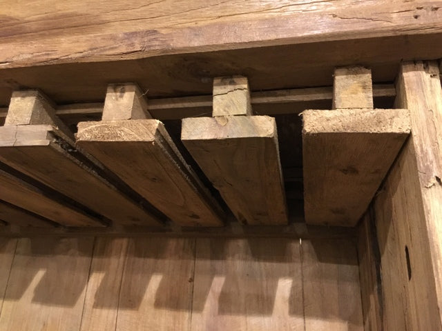 Weinschrank aus Massivholz, Weinschrank Unikat Massivholz