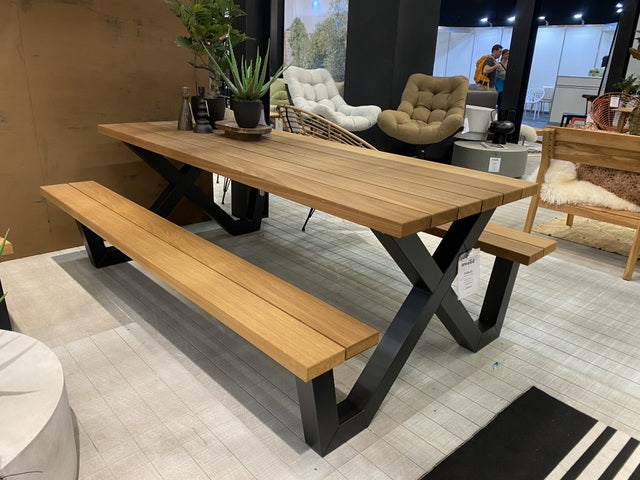 Tischgestell schwarz für eine Picknick-Sitzgruppe, Tisch-Bank Gestell schwarz, Tischfuß Metallgestell schwarz