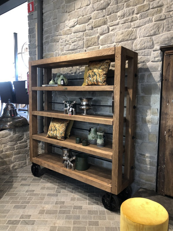 Bücherregal Altholz, Regal Altholz auf Rollen Industrie, Regal auf Rädern Metall Holz, Breite 180 cm