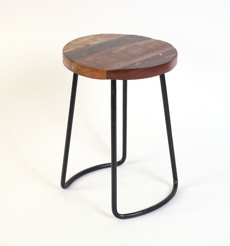 Hocker aus Metall und Massivholz im Industriedesign, Höhe 45 cm