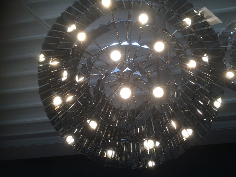 Kronleuchter Kristall,  Hängelampe aus Glas, Durchmesser 116 cm