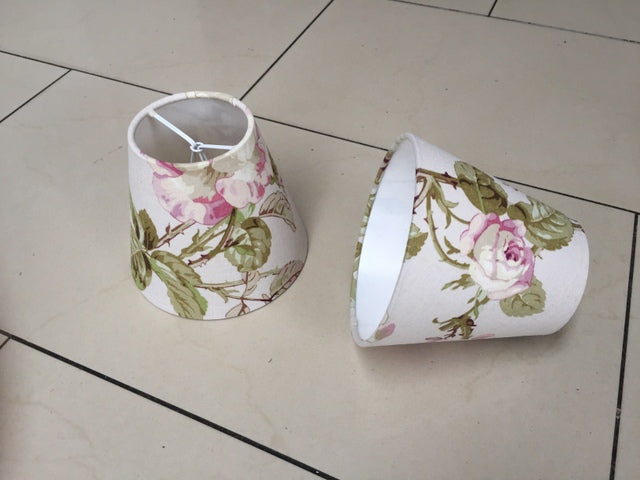 KIemmschirm Blumenmuster, Form rund Ø 14 cm