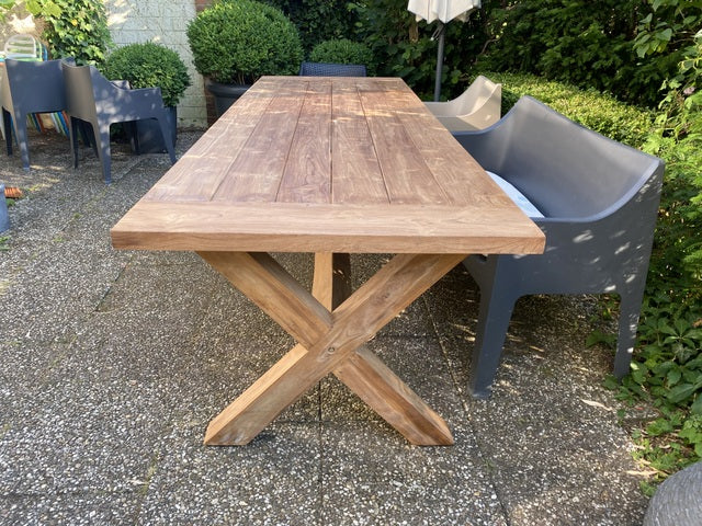 Gartentisch Landhaus , Esstisch Massivholz, Tisch Holz massiv,  Länge 240 cm