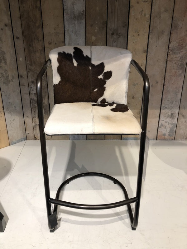 Barstuhl Kuhfell schwarz-weiß-braun Industriedesign, Barstuhl Industriedesign , Sitzhöhe 65 cm