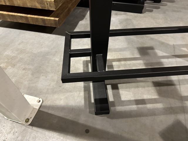 Bartischgestell schwarz, Tischgestell für eine Bartisch, Bartischfüße schwarz,  Breite 160 cm