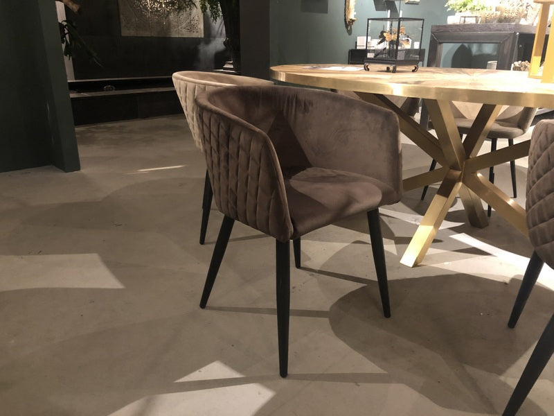 Stuhl gepolstert braun, Stuhl gesteppte Polsterung Farbe braun