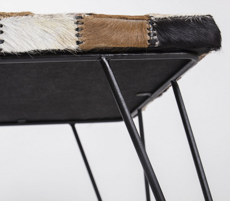 Beistelltisch mit Fell bezogen, Beistelltisch quadratisch, Maße 60x60 cm