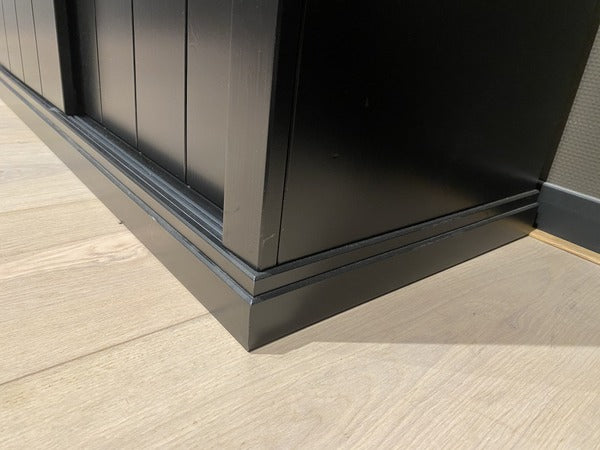 Vitrinenschrank schwarz, Geschirrschrank schwarz Landhaus, Vitrine schwarz Landhausstil, Buffetschrank schwarz, Breite 166 cm