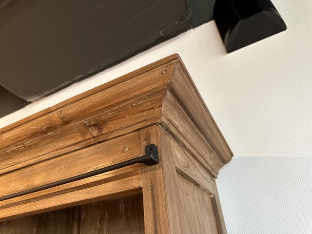 Vitrine  Naturholz-braun Teakholz, Wohnzimmerschrank  Massivholz,  Breite 150 cm