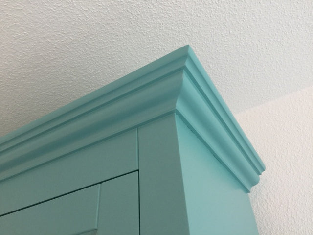 Vitrine türkis Landhaus, Geschirrschrank Landhaus, Vitrinenschrank Landhausstil, andere Farbe optional wählbar, Breite 126 cm