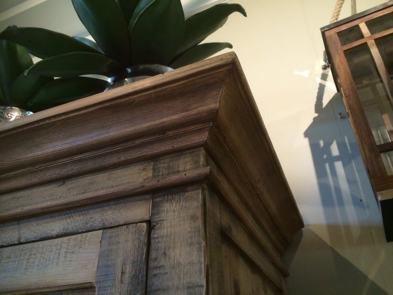 Weinschrank Massivholz, Weinregal Holz im Landhausstil