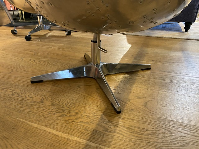 Sessel Aluminium, Drehsessel Aircraft, Ohrensessel Industriedesign, Sessel Aircraft schwarz-Silber