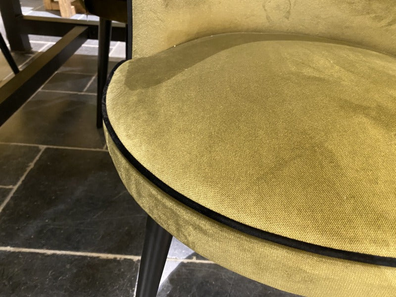 Stuhl grün, Stuhl rund gepolstert, runder Stuhl grün-schwarz