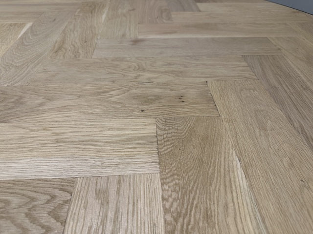 Runder Tisch Fischgrätmuster, Tisch rund Fischgrätmuster, Durchmesser 100 cm