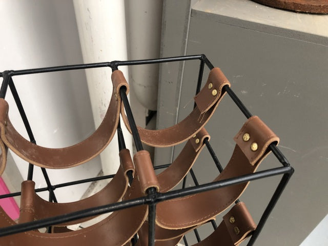 Weinregal Metall Kunstleder, Höhe 54 cm