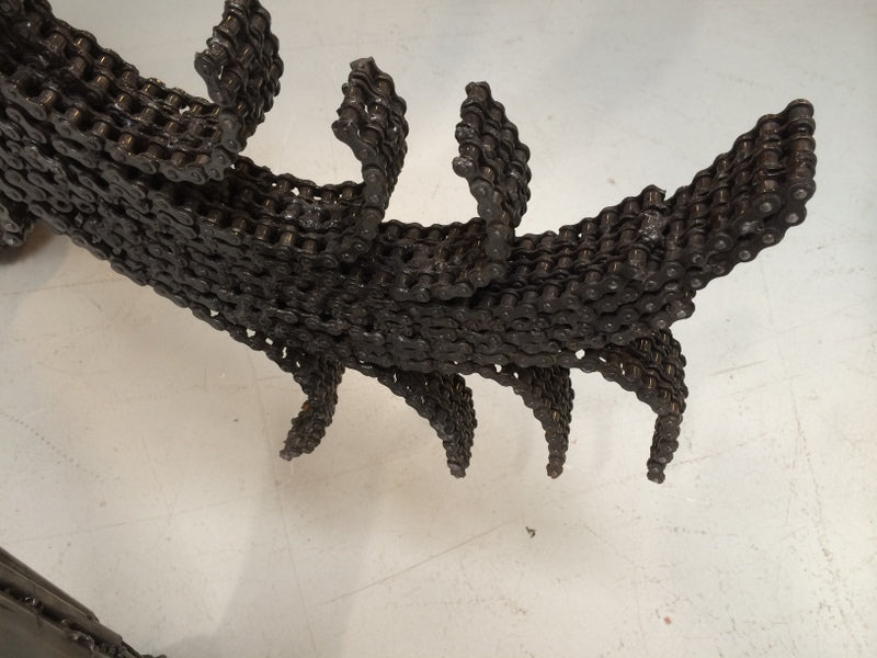 Pferd aus recyclebarem Metall in Echtgröße