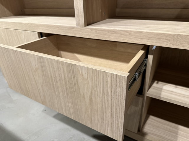 Schrank modern Farbe Naturholz, Schrank Naturholz mit vier Türen und zwei Schubladen, Wohnzimmerschrank Naturholz, Breite 200 cm