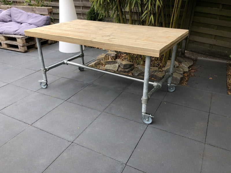 Tischgestell auf Rollen Industriedesign, Gestell Rohrgestell Metall,  Maße 144 x 73 cm