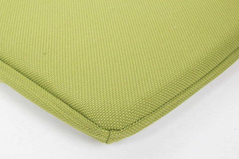 Stuhl weiß mit Sitzkissen, Outdoor Stuhl aus Kunststoff weiß